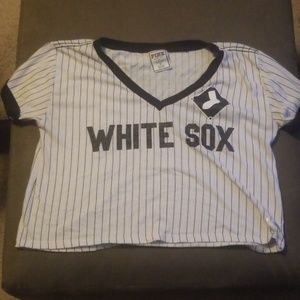 VS Pink Chicago White Sox Crop Top